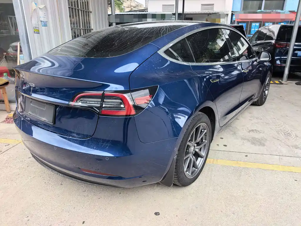 Tesla Model 3 2020 — фото 15