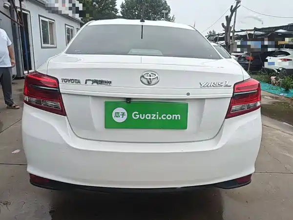 Toyota Yaris L 2019