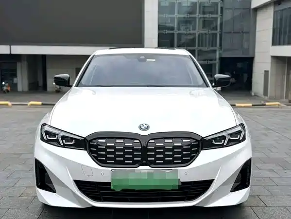 BMW i3 2023