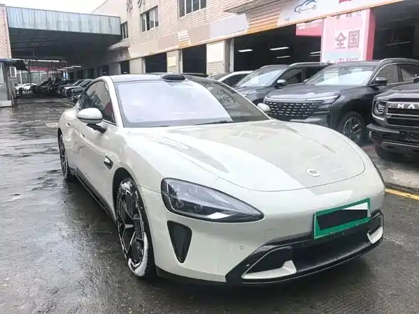 Xiaomi SU7 2025