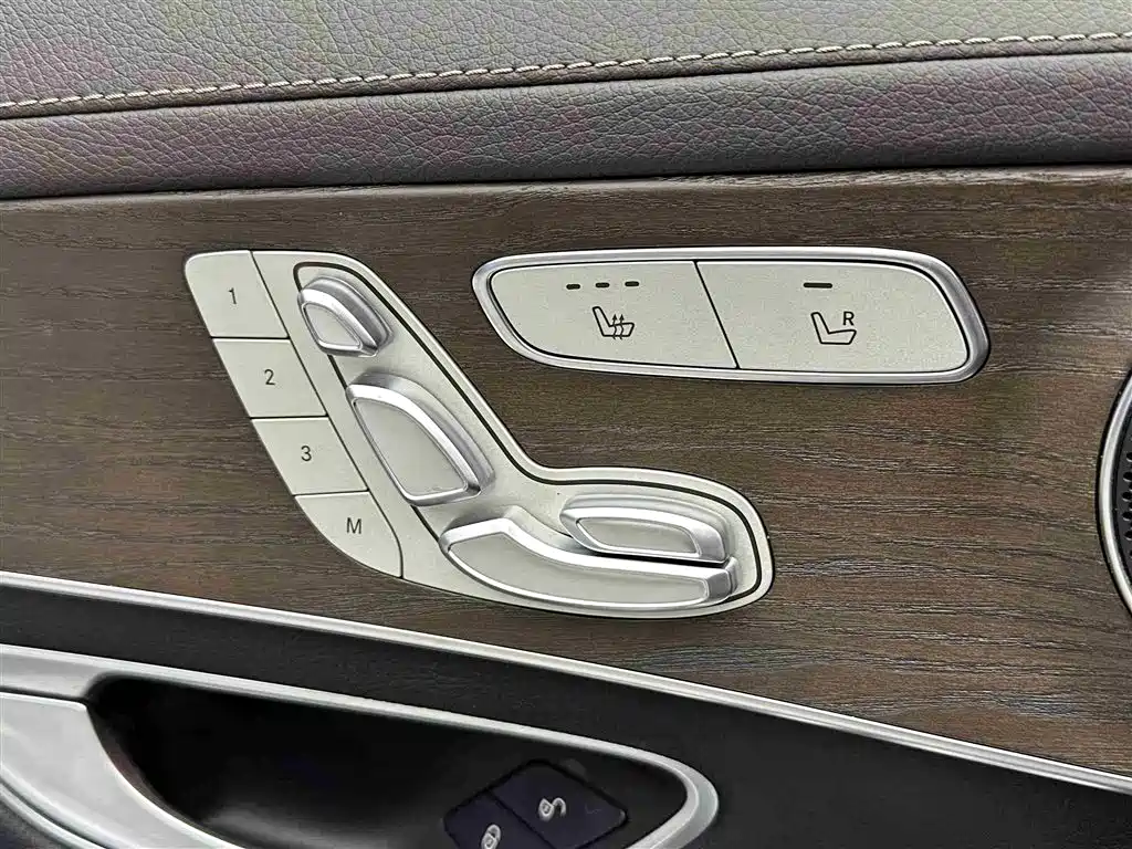 Mercedes-Benz GLC 2022 — фото 13