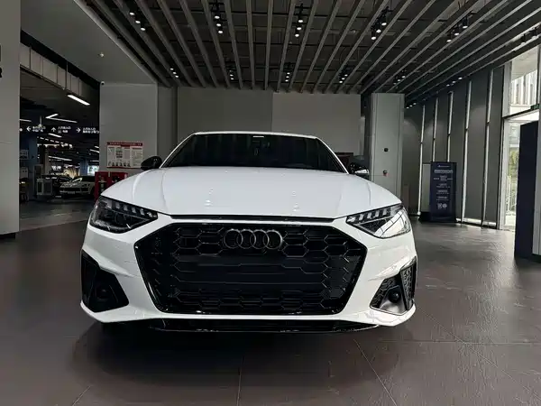 Audi A4L 2024