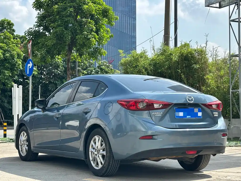 Mazda 3 Angkesela 2016