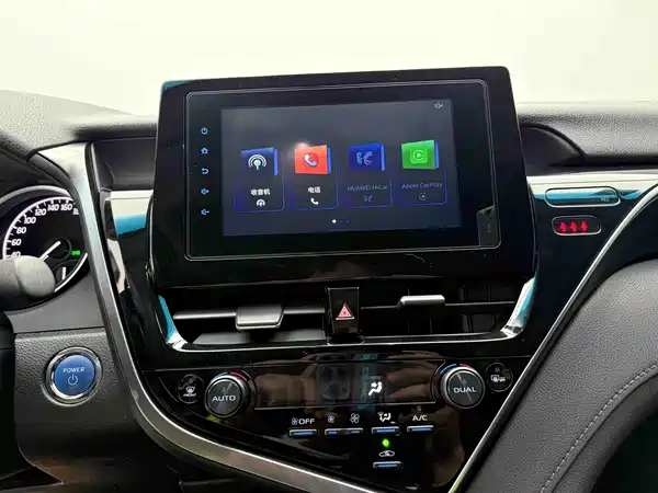 Toyota Camry 2023