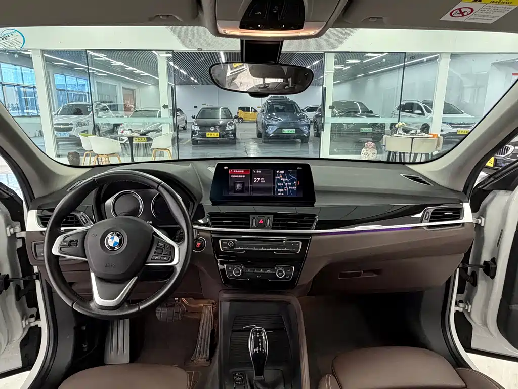 BMW X1 2020 — фото 12