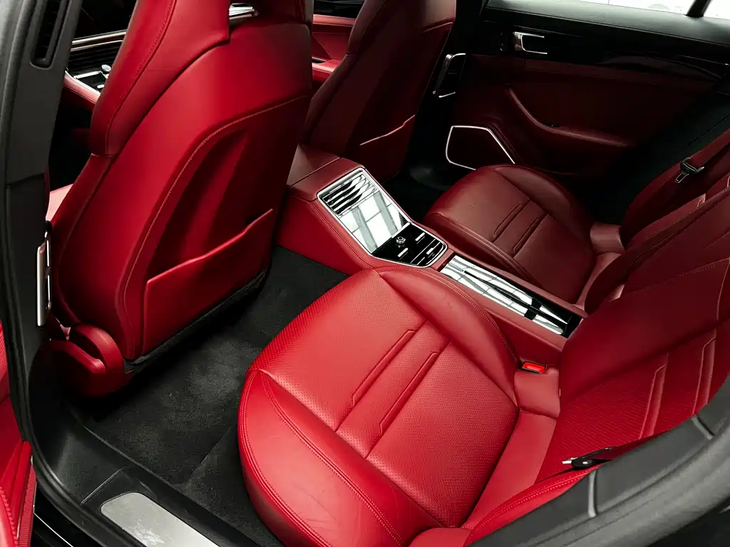 Porsche Panamera 2023 — фото 17