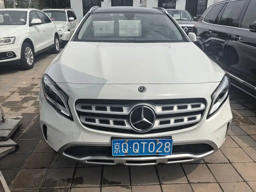 Mercedes-Benz GLA 2019