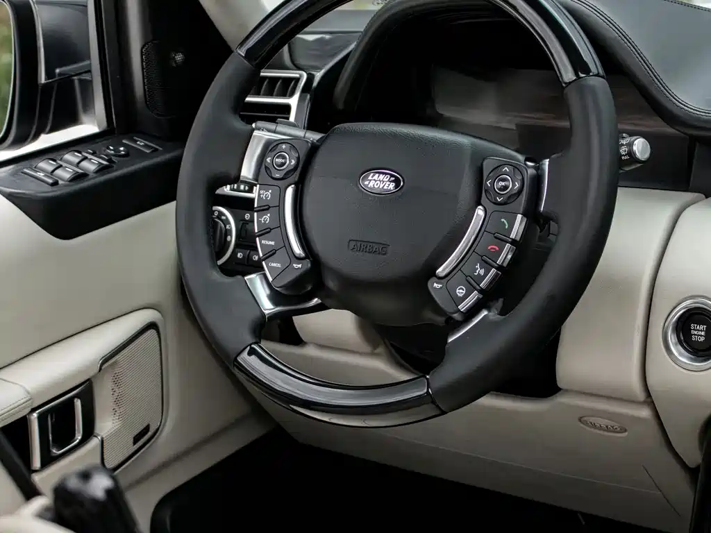 Land Rover Range Rover 2011 — фото 14