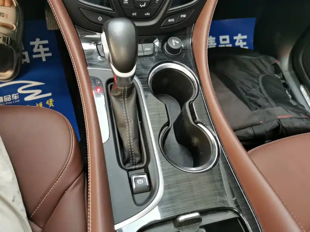 Buick Envision Plus 2019 — фото 14