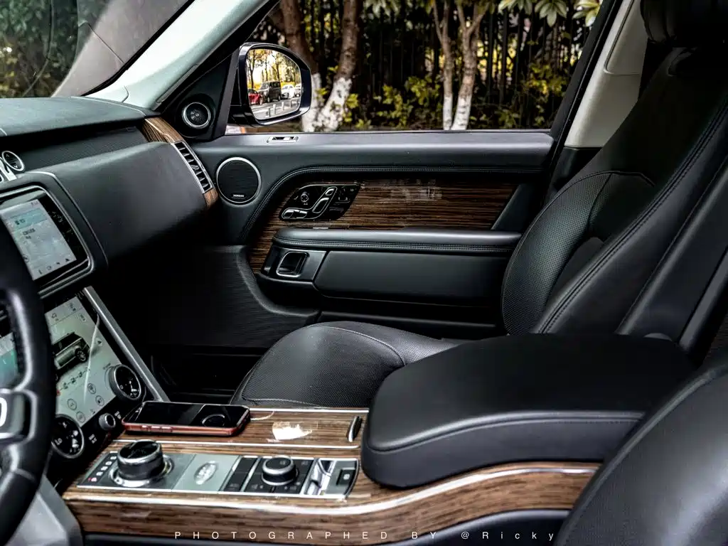 Land Rover Range Rover 2019 — фото 9