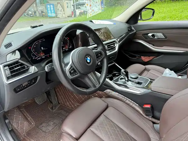 BMW 3 Series 2022