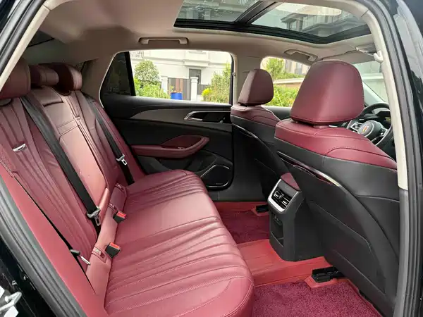 Hongqi H5 2023