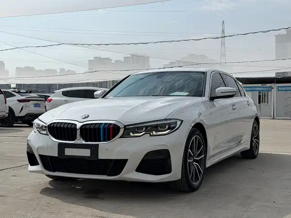 BMW 3 Series 2022