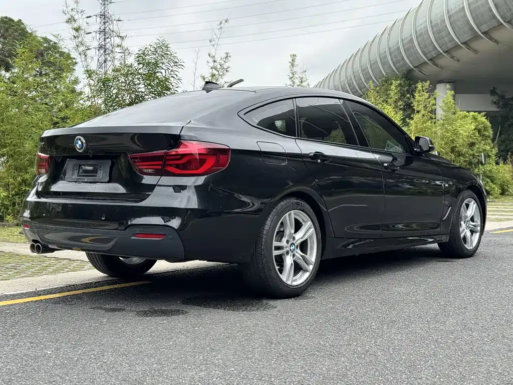BMW 3 Series GT 2020 — фото 7