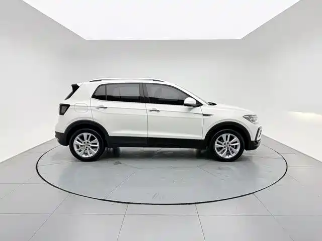 Volkswagen T-Cross 2021 — фото 7