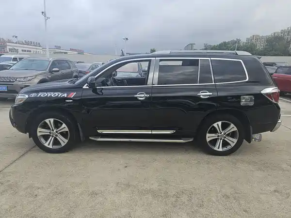 Toyota Highlander 2010