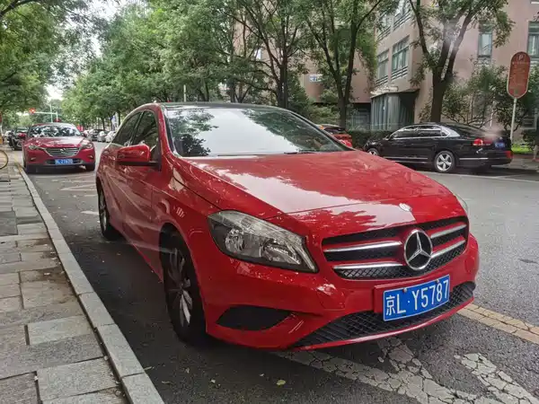 Mercedes-Benz A-Class 2014