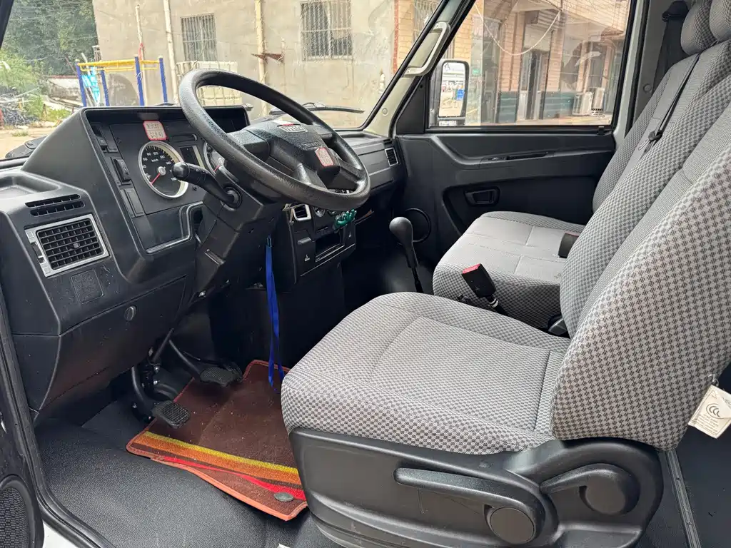 Iveco Proud 2020 — фото 10