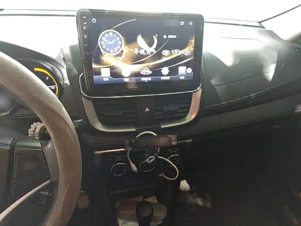 Toyota Yaris L 2023