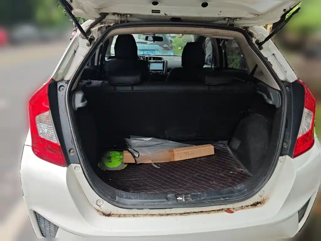 Honda Fit 2015 — фото 16