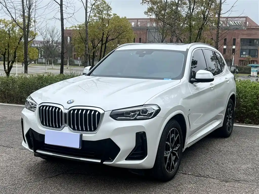 BMW X3 2022 — фото 2