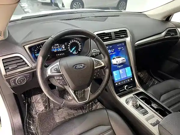 Ford Mondeo 2021