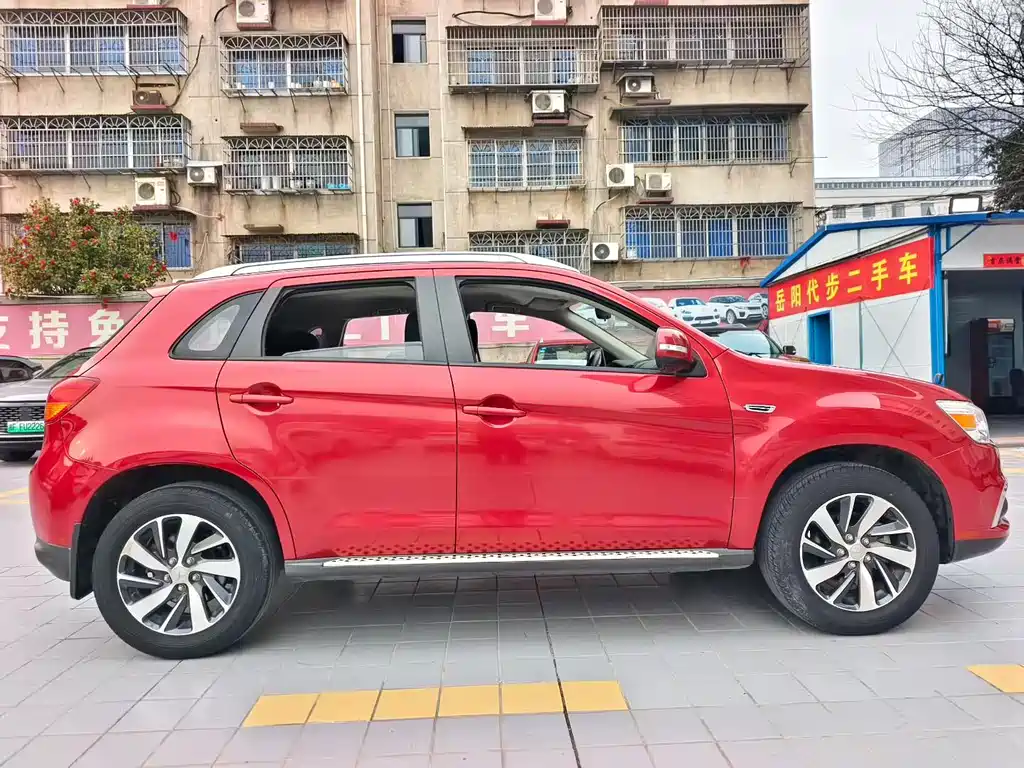 Mitsubishi ASX 2017 — фото 8