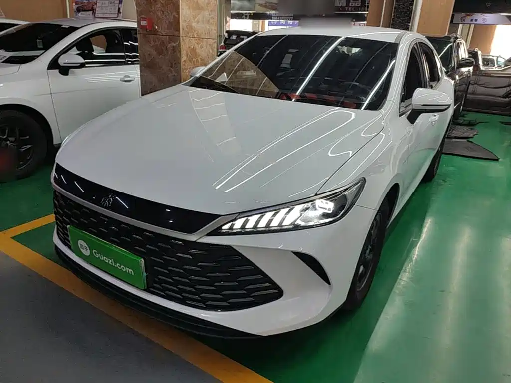 BYD Qin PLUS 2025 — фото 2