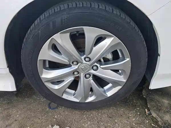 Honda Jade 2018