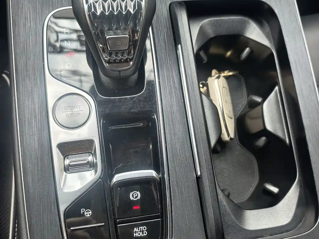GAC Motor Trumpchi GS8 2023 — фото 10