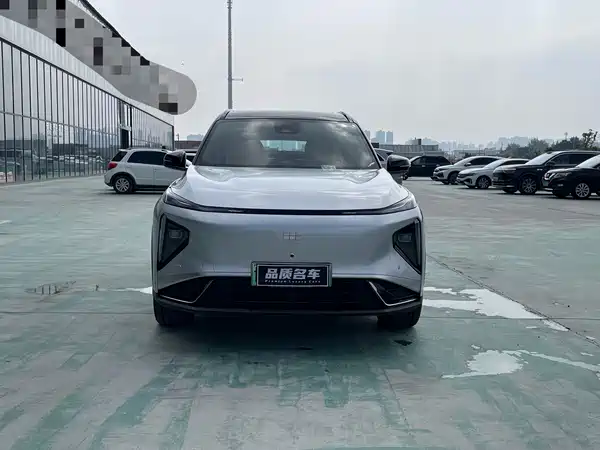 Geely Galaxy L7 2025