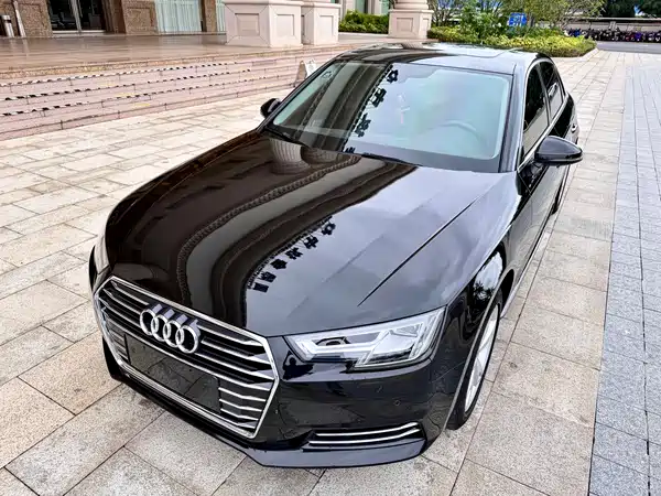 Audi A4L 2017