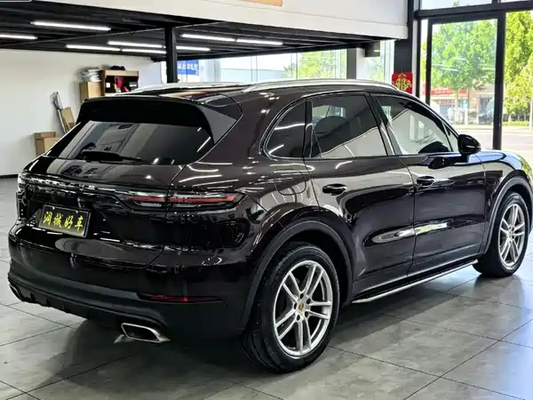 Porsche Cayenne 2020