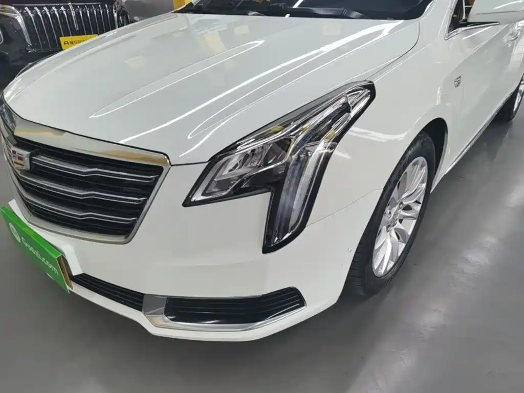 Cadillac XTS 2019 — фото 24