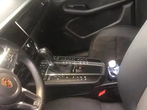Porsche Macan 2022