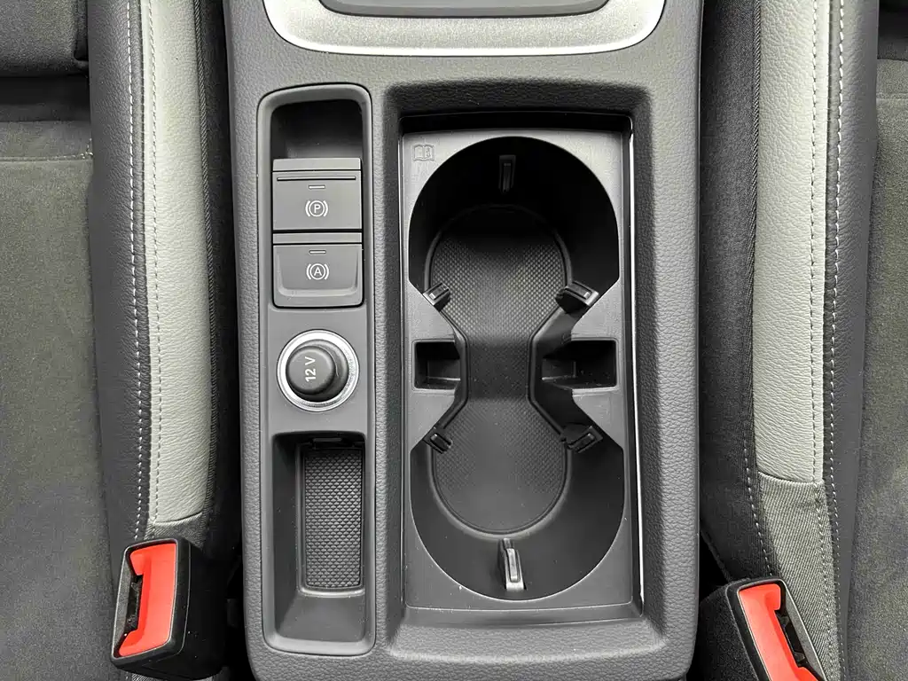 Audi Q3 2023 — фото 17