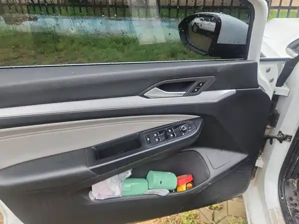 Volkswagen Golf 2021