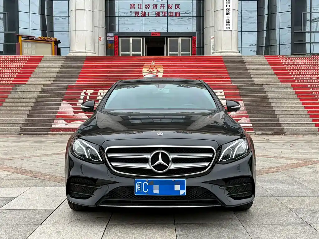 Mercedes-Benz E-Class 2019 — фото 2