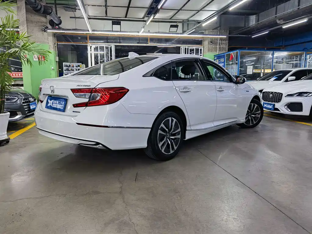 Honda Accord 2020 — фото 4