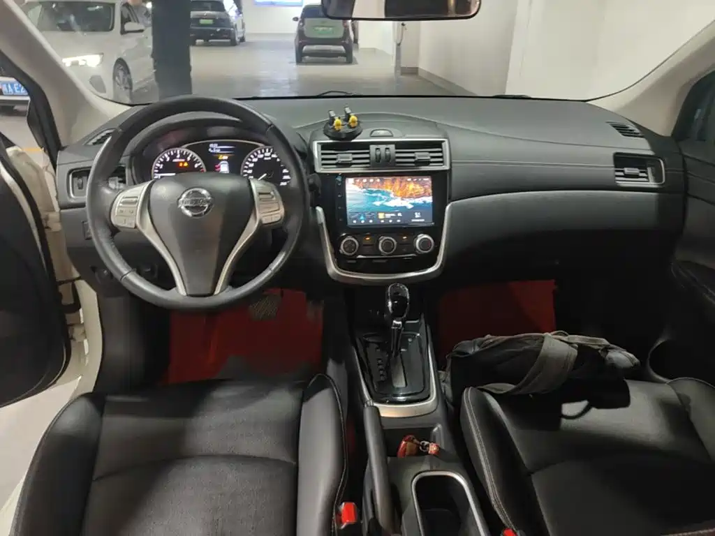 Nissan Tiida 2021 — фото 10