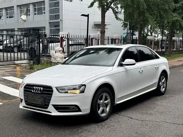 Audi A4L 2013