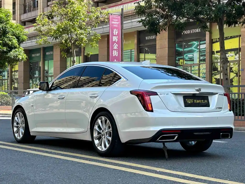 Cadillac CT5 2023 — фото 6