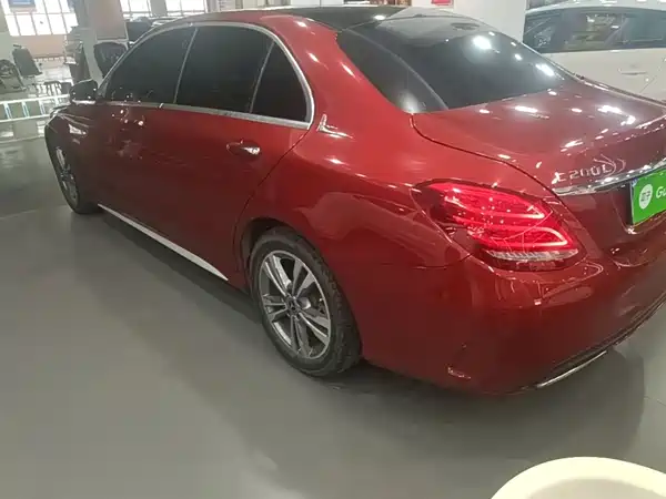 Mercedes-Benz C-Class 2018