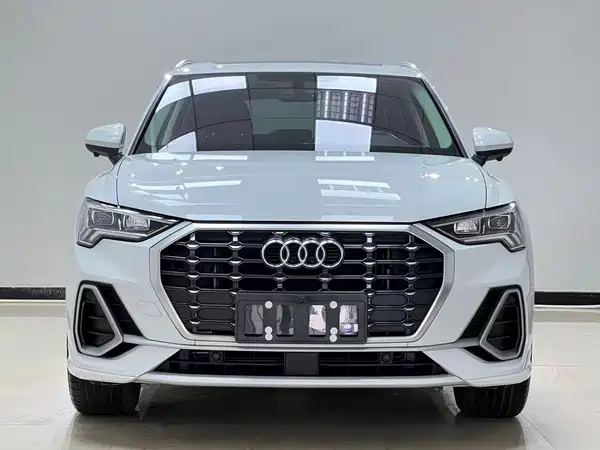 Audi Q3 2023