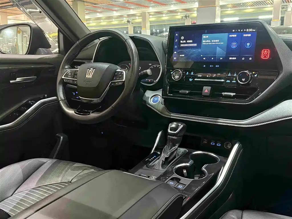 Toyota Crown Kluger 2021 — фото 16