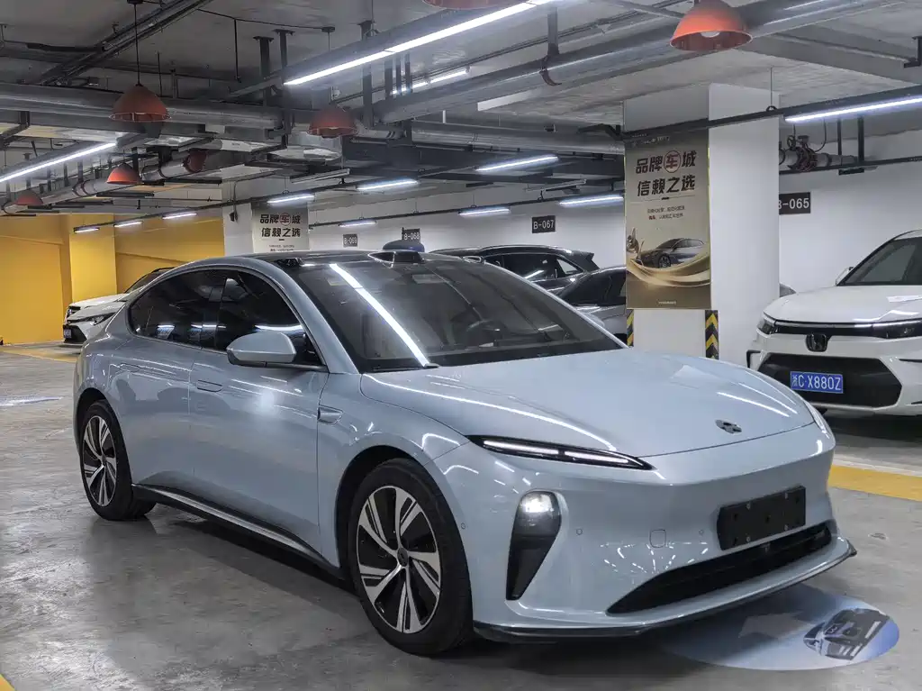 NIO ET5 2023