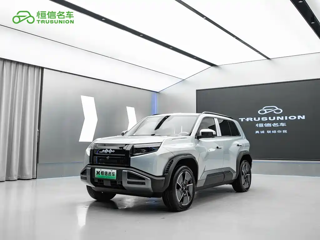 Fang Cheng Bao Titanium 3 2025 — фото 1