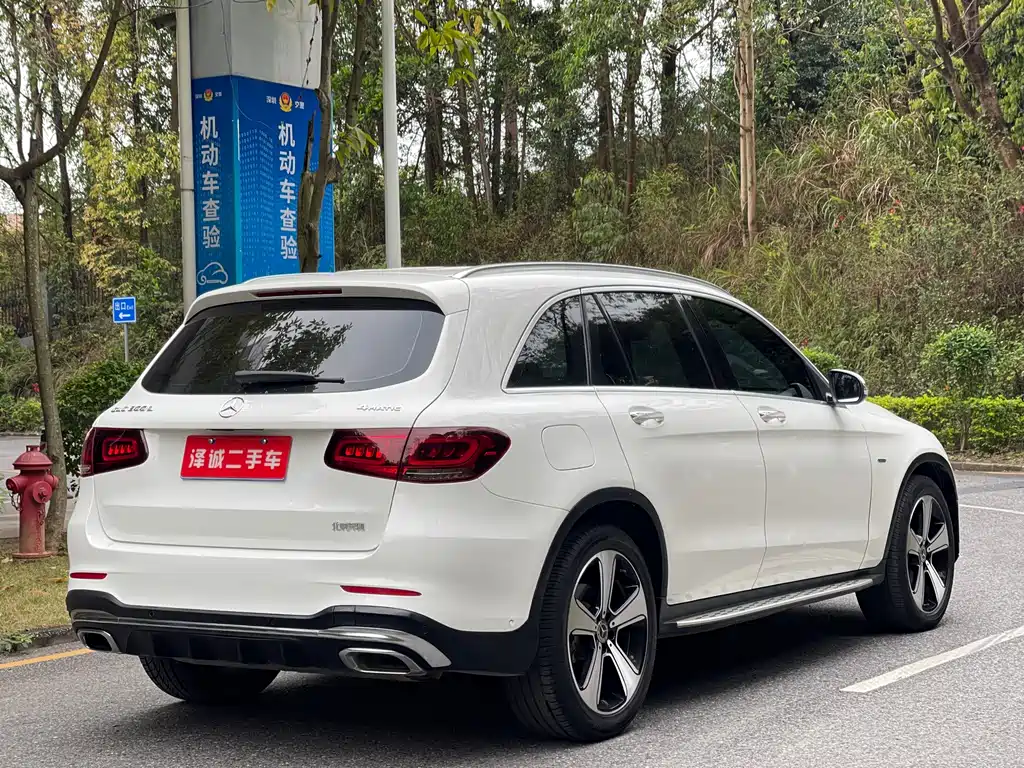 Mercedes-Benz GLC 2023 — фото 19