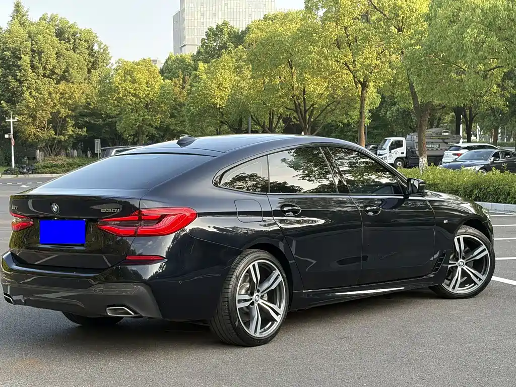 BMW 6 Series GT 2022 — фото 3