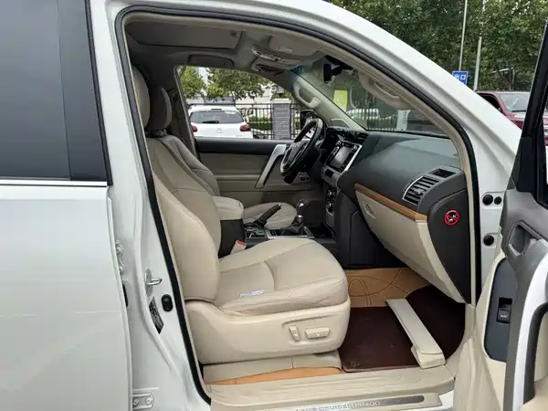 Toyota Prado 2020